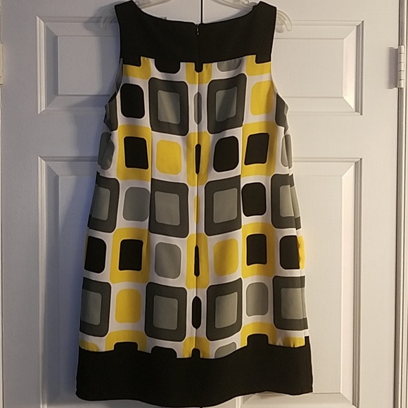 Multi Square Pattern Dress - Picture 2 of 3